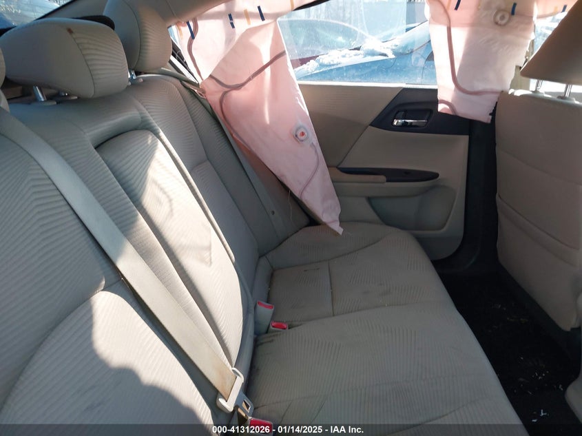 2017 HONDA ACCORD VIN: 1HGCR2F34HA061942