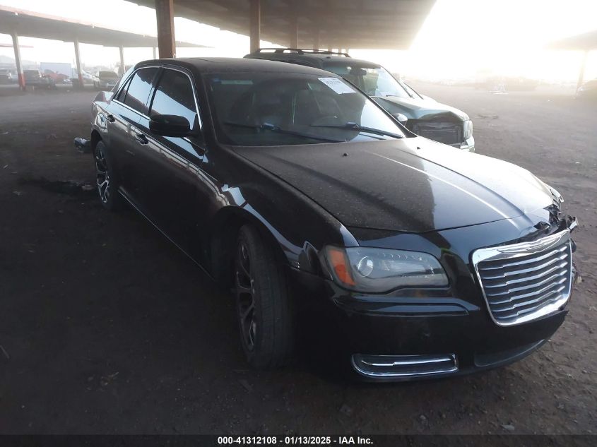 VIN 2C3CCABTXDH709879 2013 CHRYSLER 300 no.1