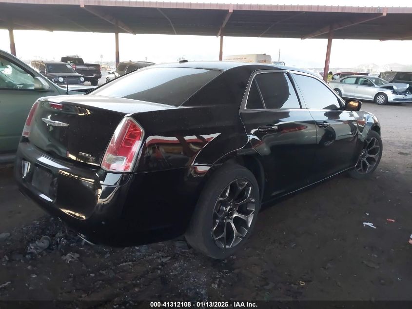 VIN 2C3CCABTXDH709879 2013 CHRYSLER 300 no.4