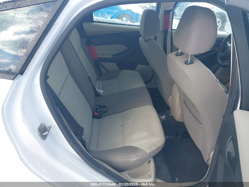 2012 FORD FOCUS VIN: 1FAHP3K29CL400937