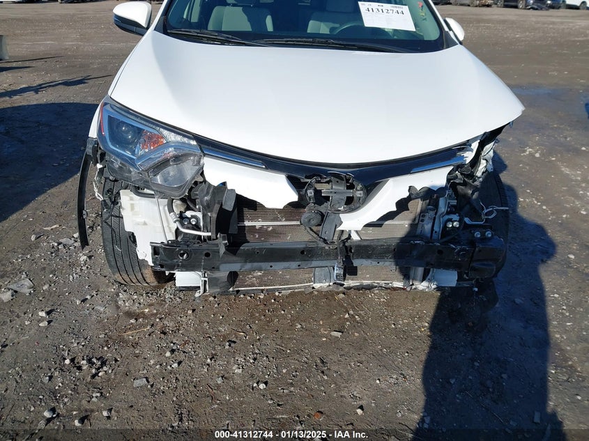 2018 TOYOTA RAV4 HYBRID LE - JTMRJREV7JD178690