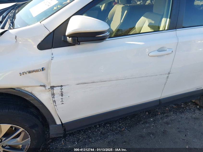 2018 TOYOTA RAV4 HYBRID LE - JTMRJREV7JD178690