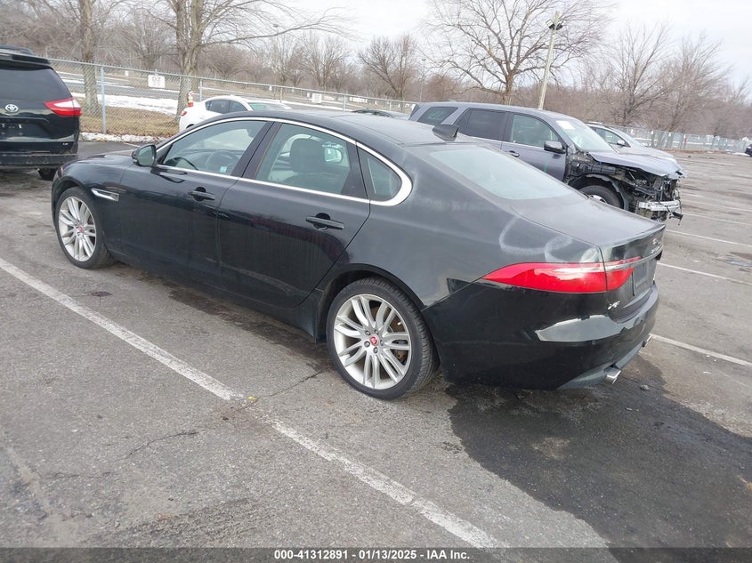 2016 JAGUAR XF 35T PRESTIGE - SAJBK4BV3GCY20943