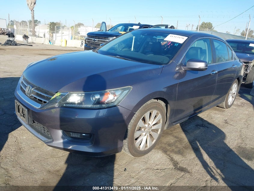 2015 HONDA ACCORD VIN: 1HGCR2F89FA107578
