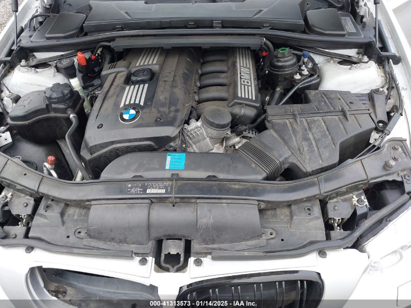 2009 BMW 328I VIN: WBAPH77579NM46712 Lot: 41313573