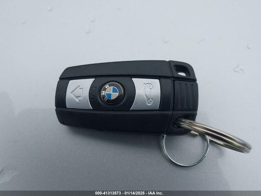 2009 BMW 328I VIN: WBAPH77579NM46712 Lot: 41313573