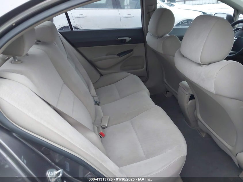 2010 HONDA CIVIC VIN: 19XFA1F51AE029211