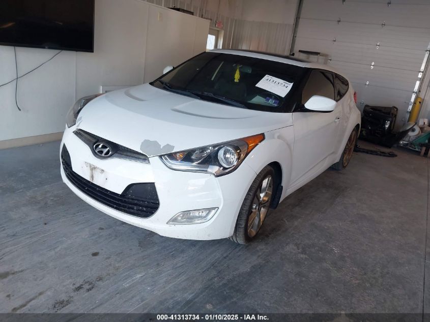 VIN KMHTC6AD9GU294957 2016 Hyundai Veloster no.2