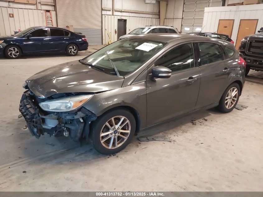 VIN 1FADP3K28FL351393 2015 FORD FOCUS no.2