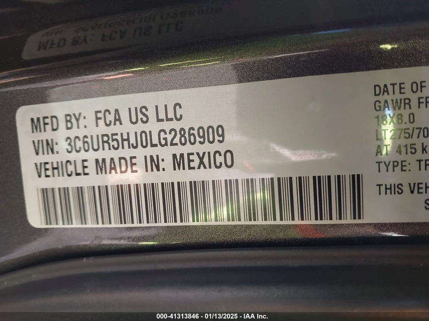 2020 RAM 2500 VIN: 3C6UR5HJ0LG286909