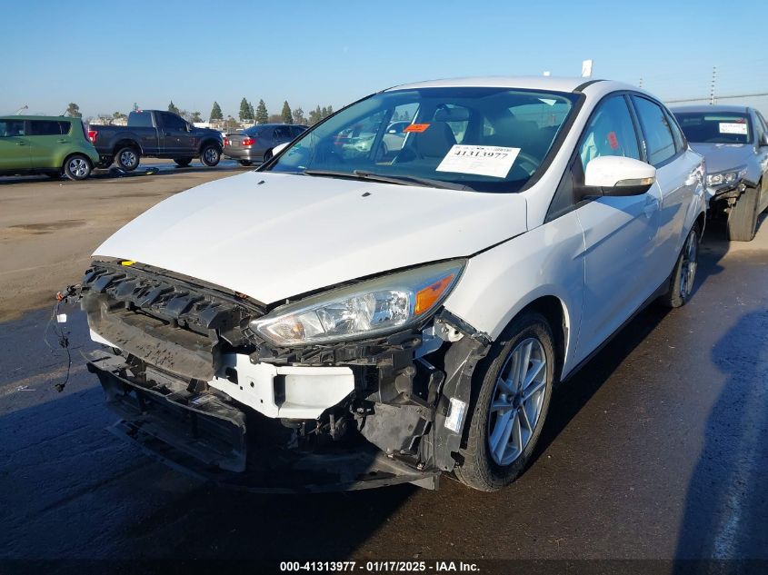 2015 FORD FOCUS SE - 1FADP3F29FL233931