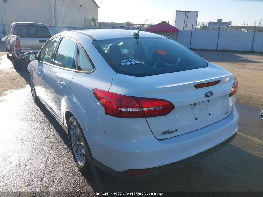 2015 FORD FOCUS SE - 1FADP3F29FL233931