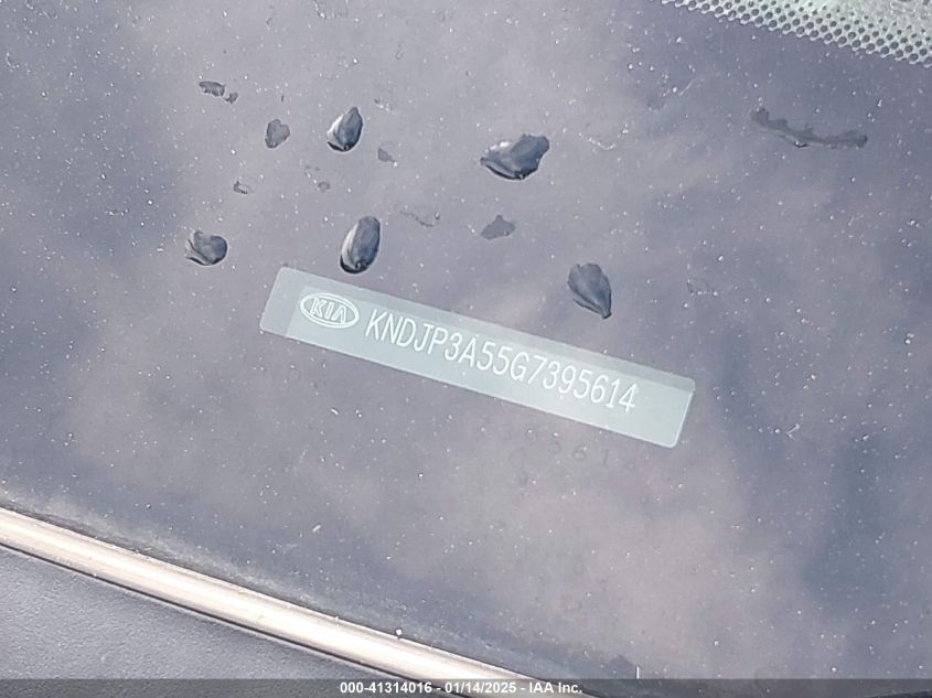 2016 Kia Soul + VIN: KNDJP3A55G7395614 Lot: 41314016