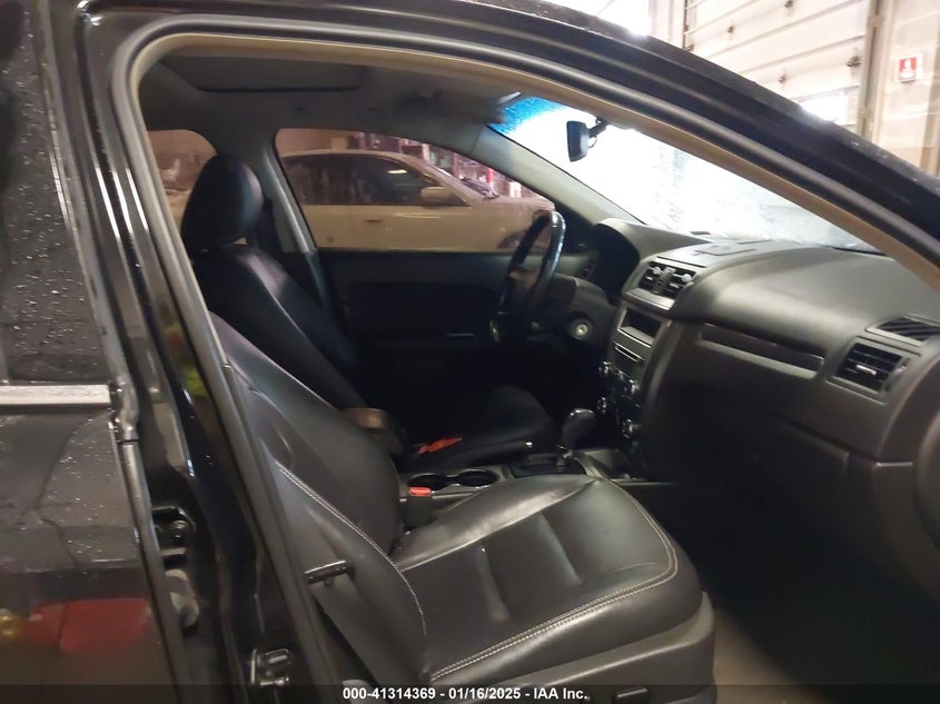 2011 FORD FUSION VIN: 3FAHP0JA3BR291155