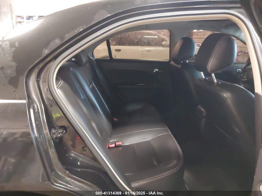 2011 FORD FUSION VIN: 3FAHP0JA3BR291155