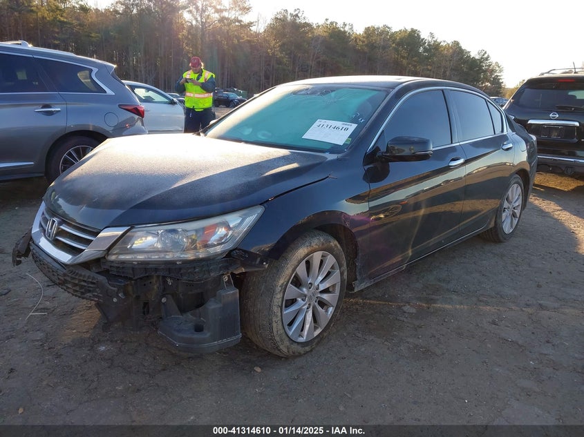 2014 HONDA ACCORD VIN: 1HGCR3F90EA012775