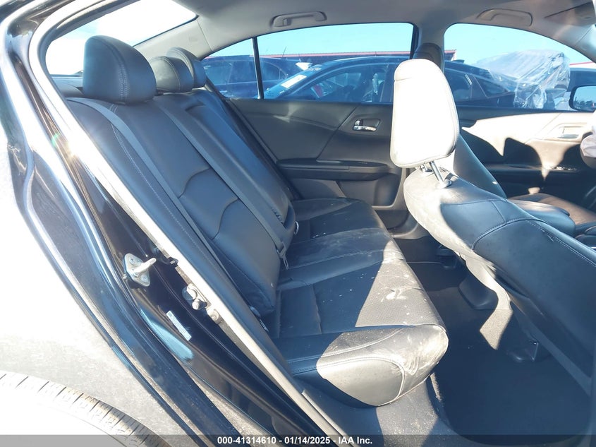 2014 HONDA ACCORD VIN: 1HGCR3F90EA012775