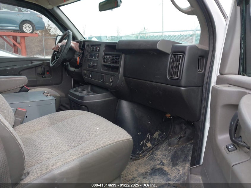 2015 CHEVROLET EXPRESS 3500 WORK VAN - 1GCZGUCG1F1101005