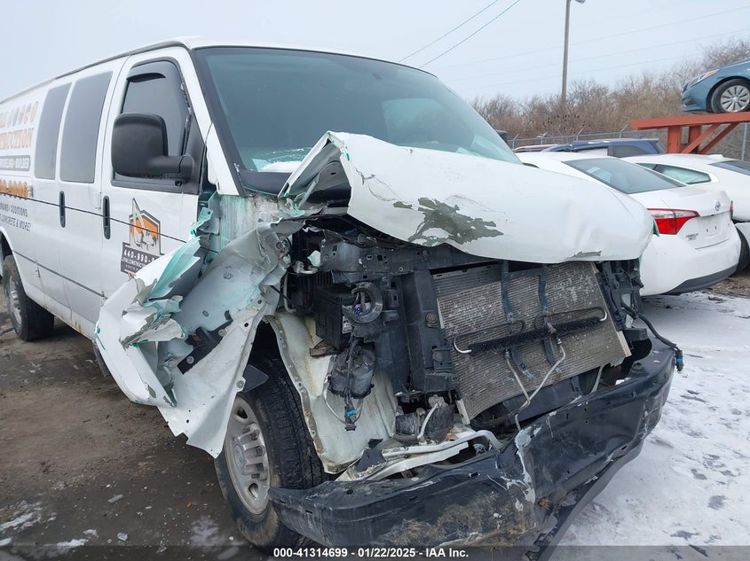 2015 CHEVROLET EXPRESS 3500 WORK VAN - 1GCZGUCG1F1101005