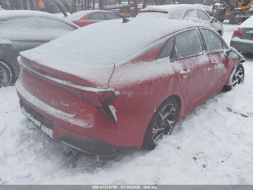 2025 KIA K5 VIN: KNAG64J7XS5319067