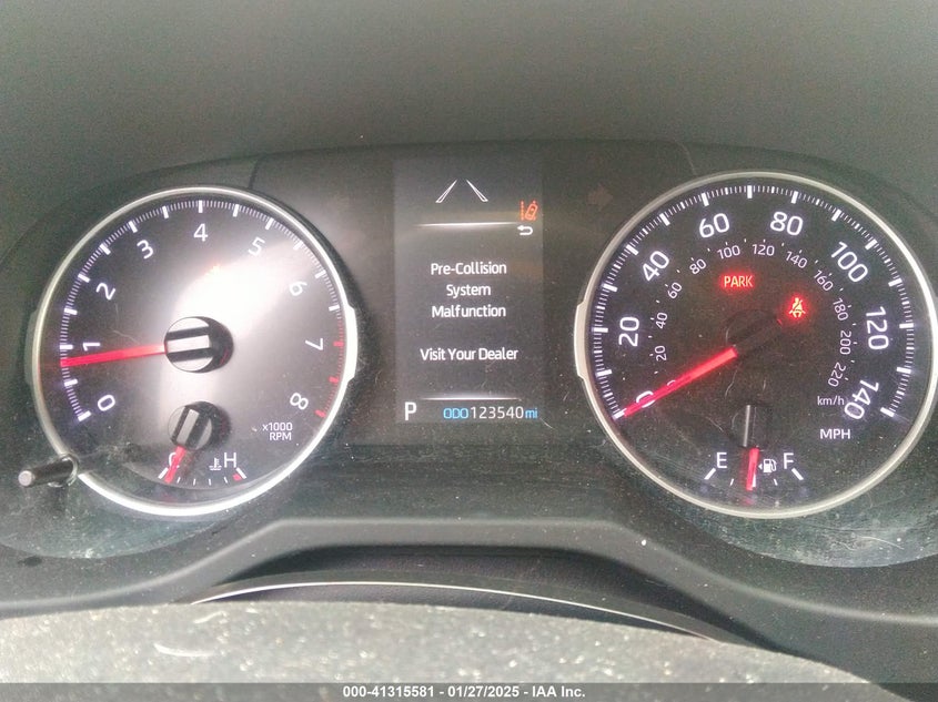 2019 TOYOTA RAV4 XLE - JTMP1RFV7KD042261