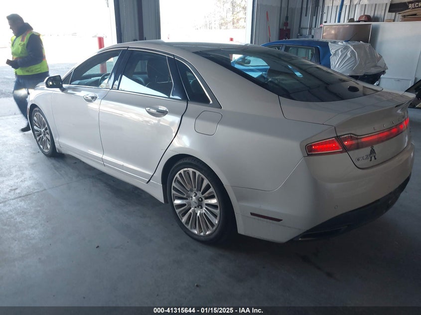 2013 LINCOLN MKZ VIN: 3LN6L2J92DR803016