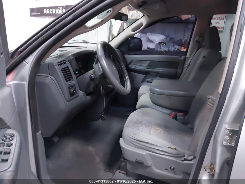 2007 DODGE RAM 1500 VIN: 1D7HU18217S116945