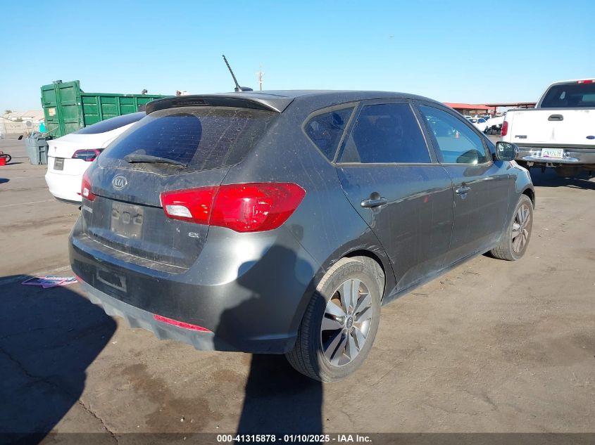 VIN KNAFU5A28D5742342 2013 KIA FORTE no.4