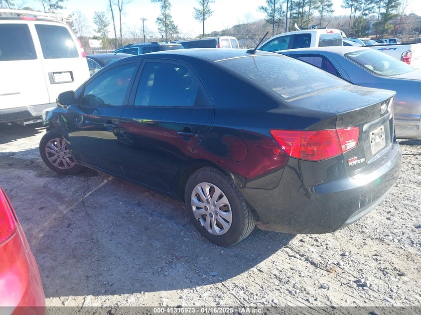 2013 KIA FORTE VIN: KNAFU4A28D5720514