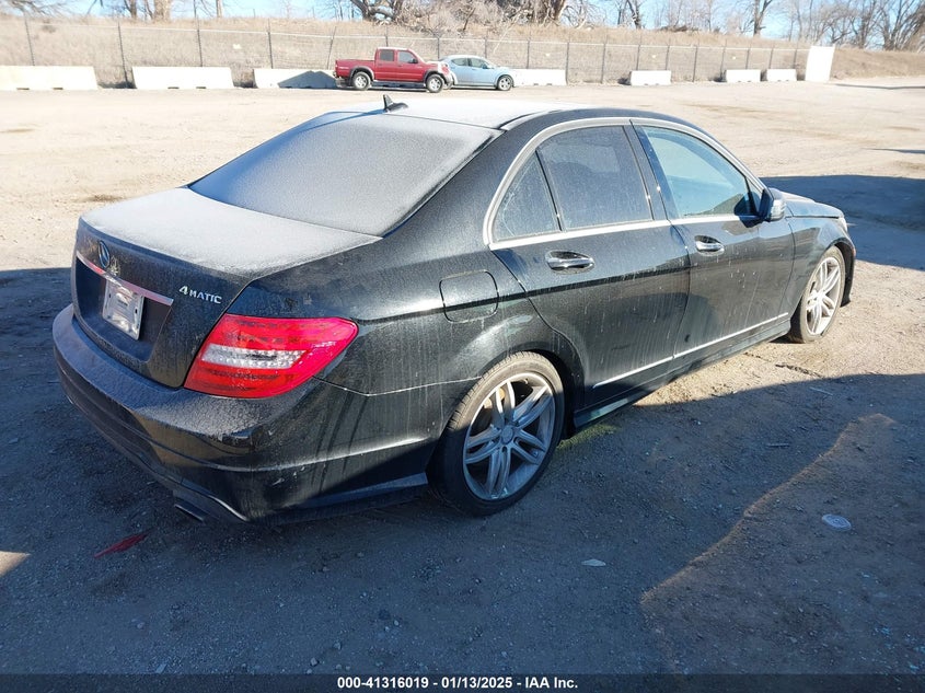 2012 MERCEDES-BENZ C 300 VIN: WDDGF8BB3CR226923