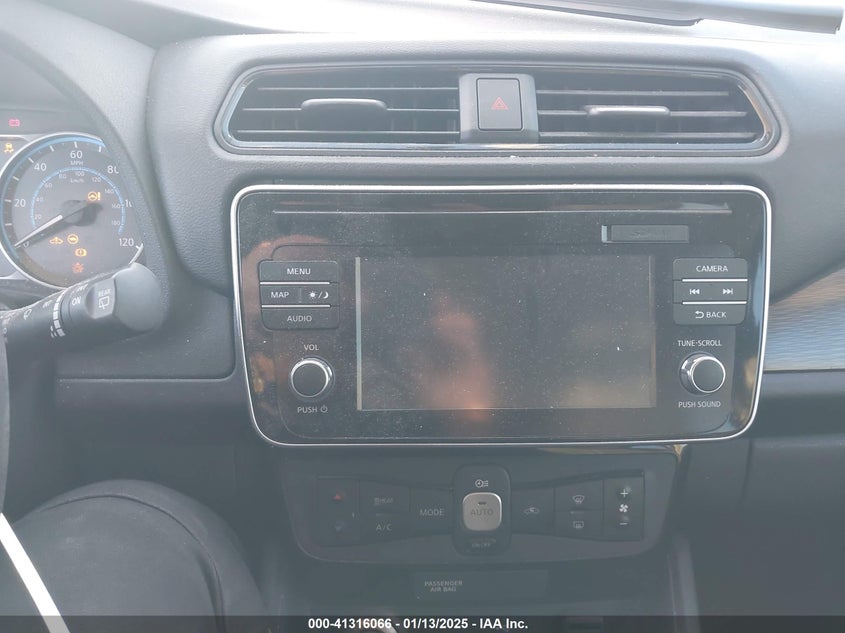 2018 NISSAN LEAF SV - 1N4AZ1CPXJC307237