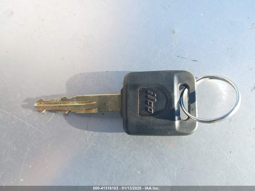 2019 NISSAN VERSA 1.6 SV - 3N1CN7AP9KL829063