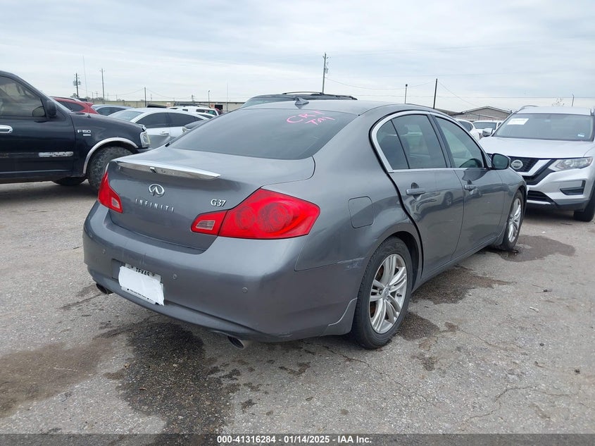 2013 INFINITI G37 JOURNEY - JN1CV6AP6DM710597