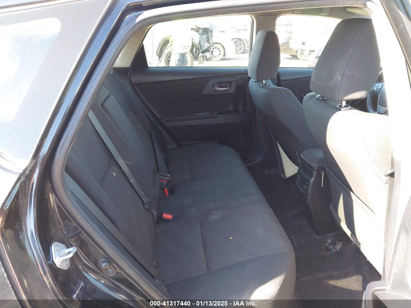 2018 TOYOTA COROLLA IM VIN: JTNKARJE4JJ557568