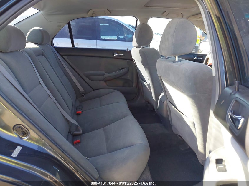 2006 HONDA ACCORD VIN: 1HGCM56726A094437