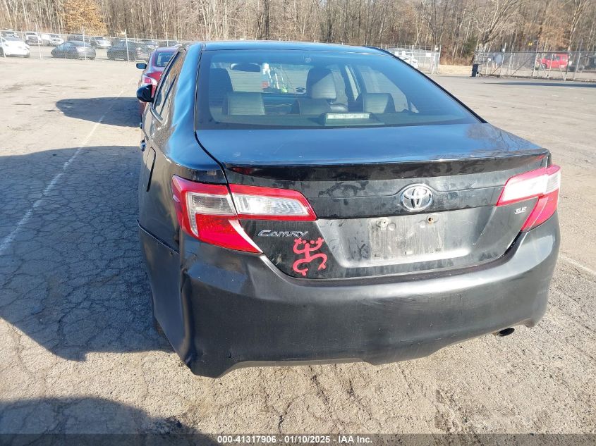 VIN 4T1BF1FK4EU752205 2014 Toyota Camry, SE no.16