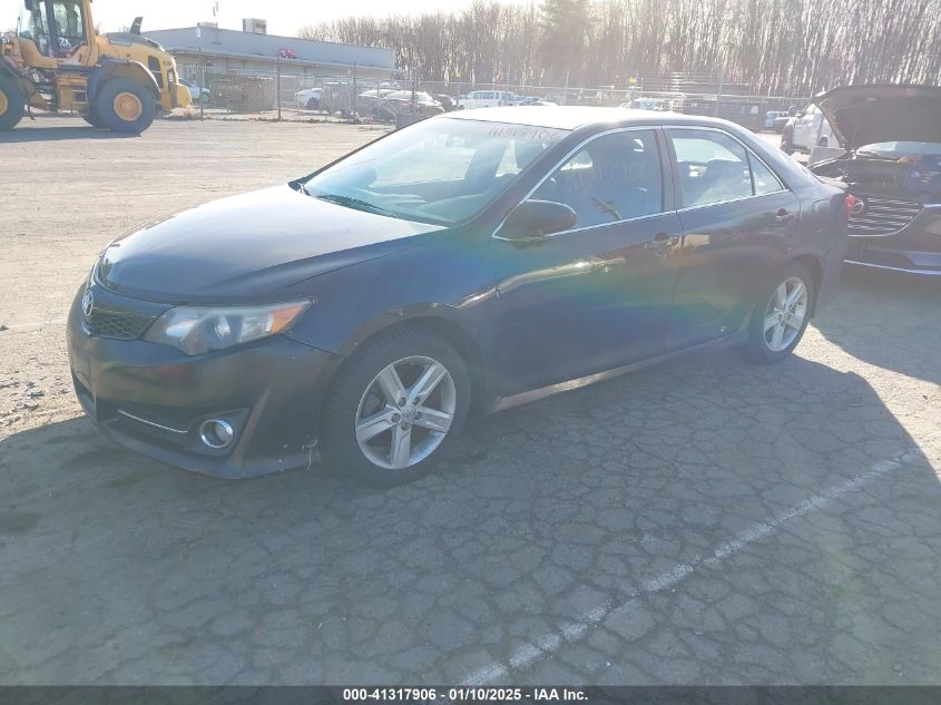 VIN 4T1BF1FK4EU752205 2014 Toyota Camry, SE no.2