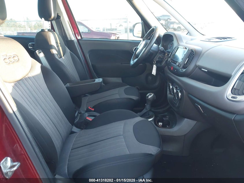 2017 FIAT 500L VIN: ZFBCFAAH6HZ039370