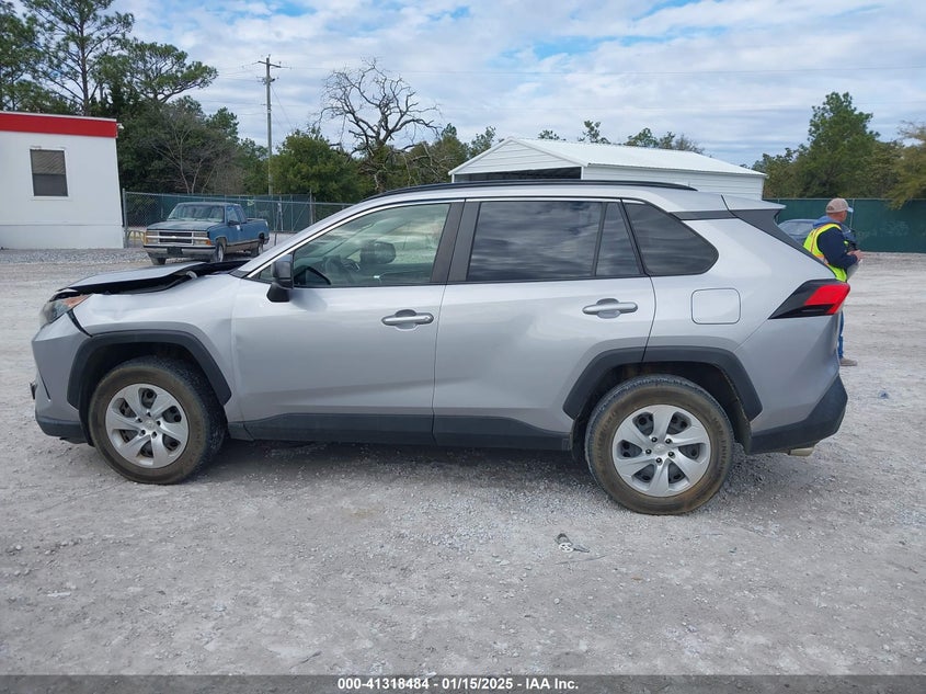 2019 TOYOTA RAV4 LE - JTMH1RFV0KD011504