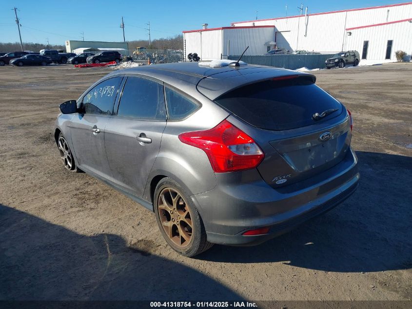 VIN 1FADP3K27EL188928 2014 Ford Focus, SE no.3