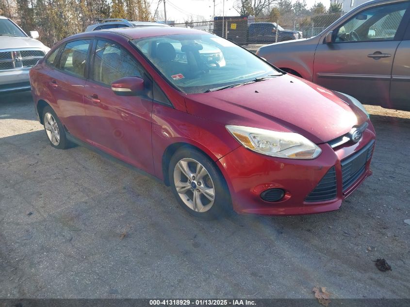 VIN 1FADP3F22DL215476 2013 FORD FOCUS no.1