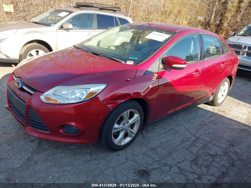 VIN 1FADP3F22DL215476 2013 FORD FOCUS no.2