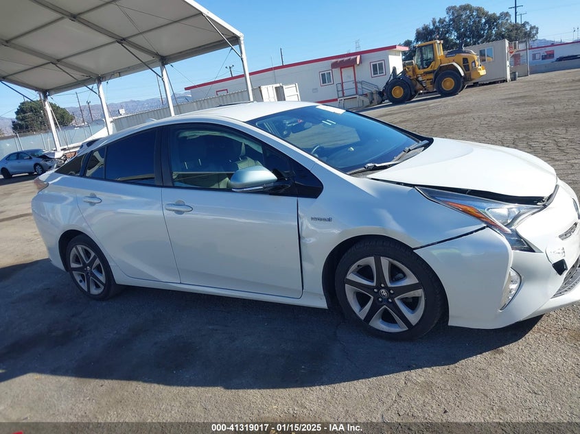 2016 TOYOTA PRIUS VIN: JTDKARFU2G3518088