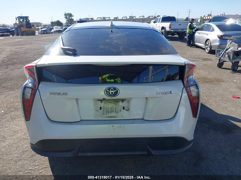 2016 TOYOTA PRIUS VIN: JTDKARFU2G3518088