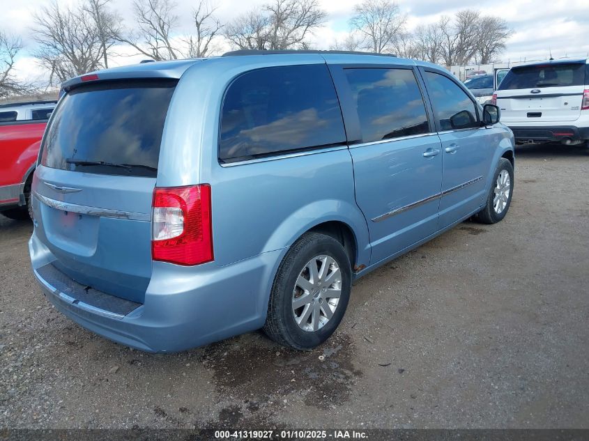 VIN 2C4RC1BG0DR540930 2013 Chrysler Town and Countr... no.4