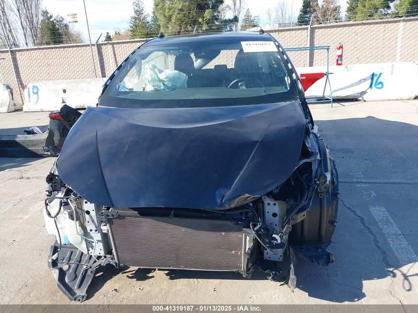 2022 TOYOTA PRIUS VIN: JTDKAMFU1N3161065