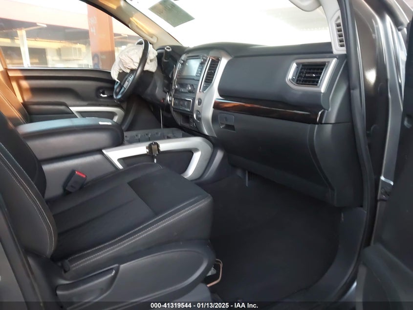 2018 NISSAN TITAN SV - 1N6AA1E66JN543214