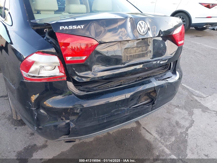 2015 VOLKSWAGEN PASSAT VIN: 1VWBT7A35FC005796