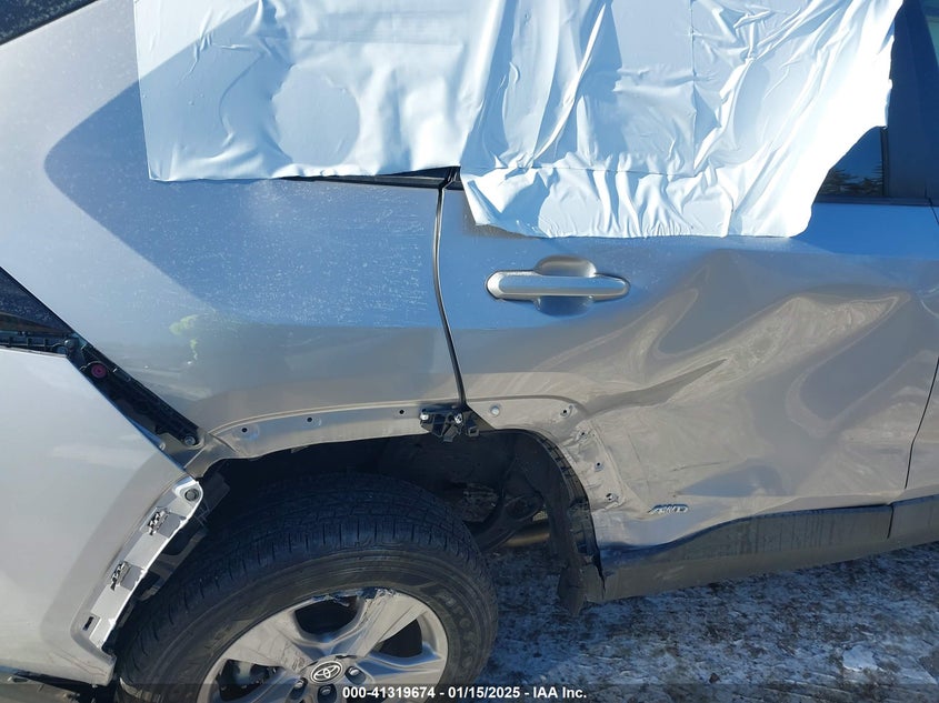 2023 TOYOTA RAV4 HYBRID XLE - JTMRWRFV9PD197198