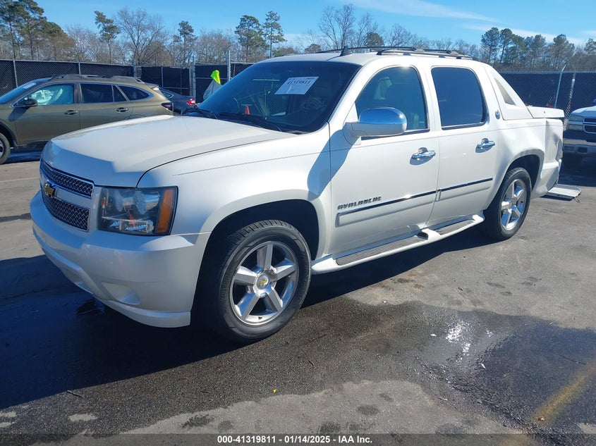 2013 CHEVROLET AVALANCHE VIN: 3GNTKGE77DG202770